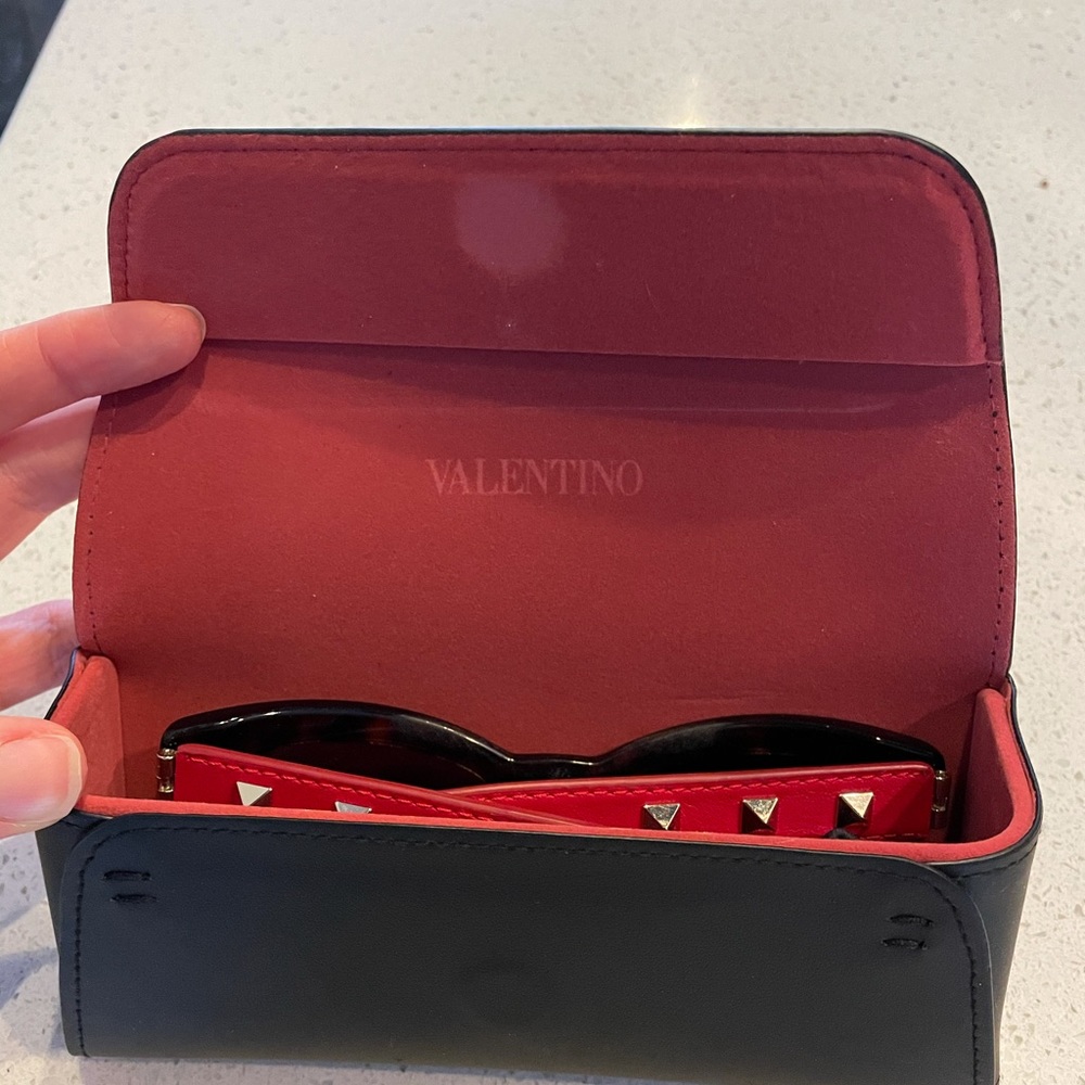 Must go! Valentino sunglasses with studs, case